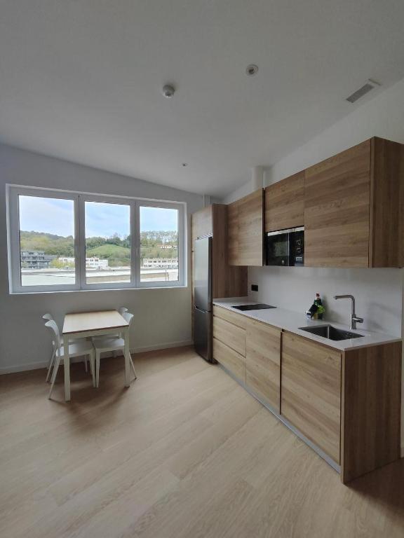 Apartamentos Pillotegi Parking Gratuito San Sebastián Exterior foto
